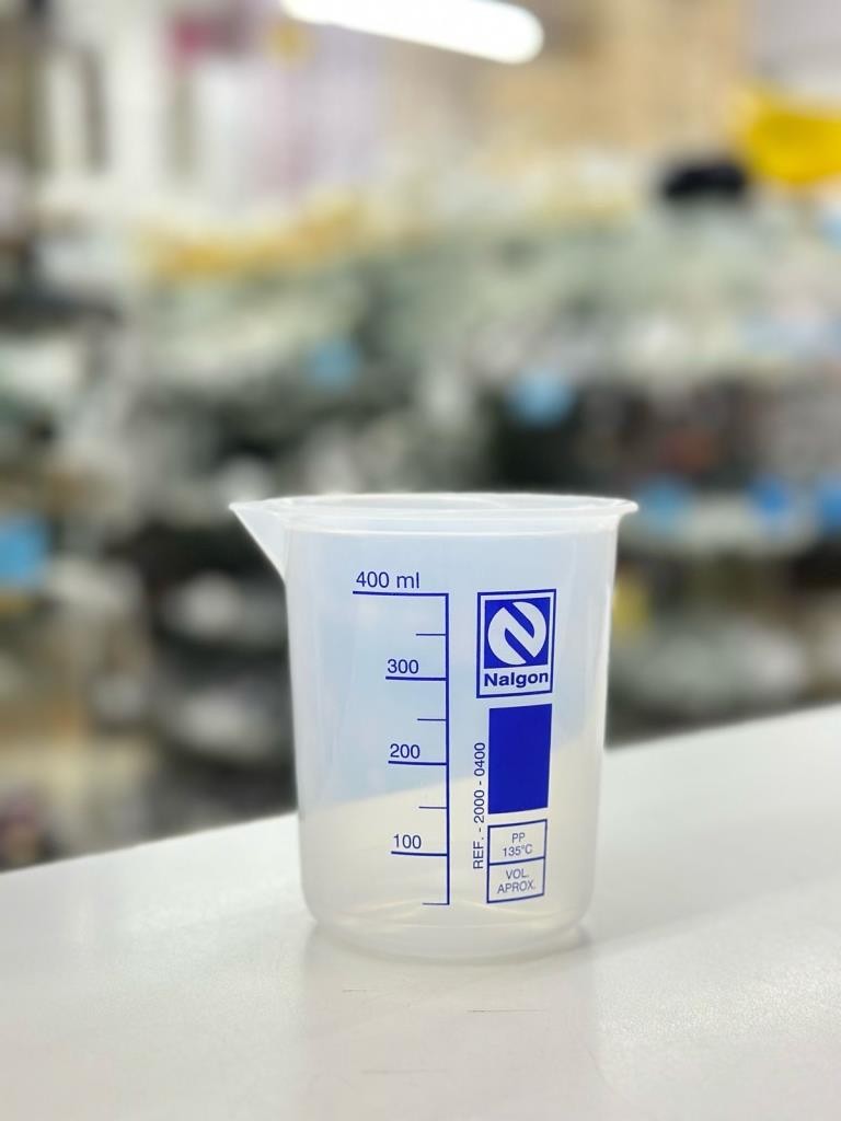 BECKER  PLASTICO GRADUADO 400ML