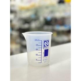 BECKER PLASTICO GRADUADO 250ML